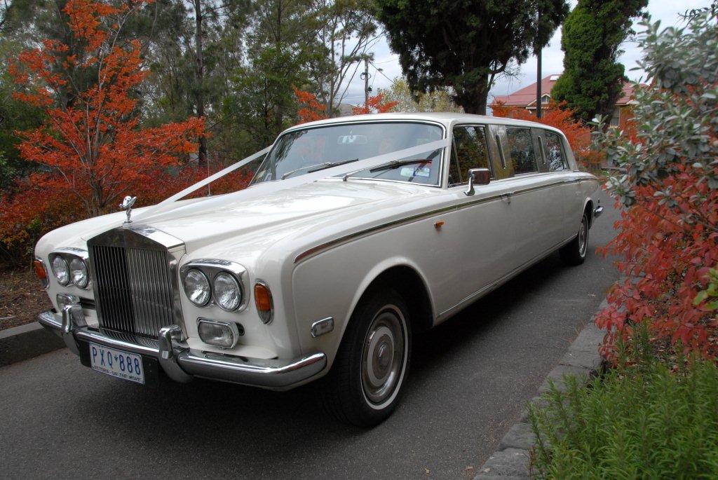 rolls royce 1970 stretch RSV Limo Hire 1